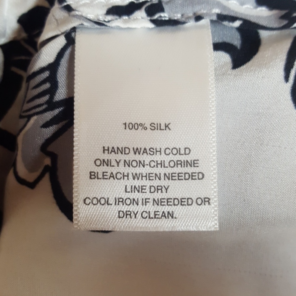 White House Black Market 100% Silk Blouse L - Picture 8 of 8